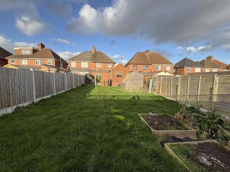 3 bedroom Semi-detached house for sale in Stanton Road, Burton-On-Trent