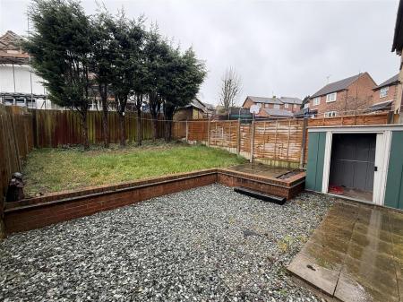 2 bedroom Town house for sale in Meynell Close, Burton-On-Trent