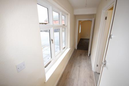1 bedroom Flat to let in Bath Road, Wolverhampton, Wolverhampton, WV1