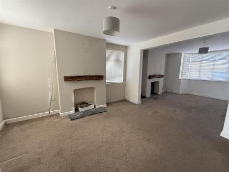 3 bedroom Detached house for sale in Talbot Street, Church Gresley, Swadlincote