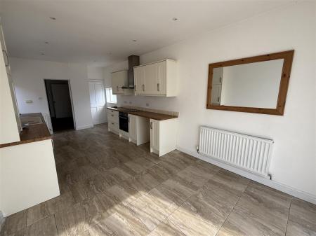 3 bedroom Detached house for sale in Talbot Street, Church Gresley, Swadlincote