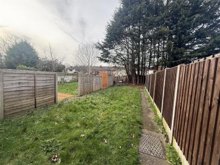 2 bedroom Semi-detached house for sale in Branston Road, Burton-On-Trent