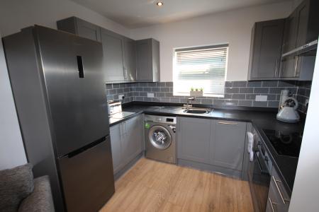 1 bedroom House share to let in Jackson Avenue, Stretton, DE13