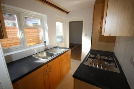 3 bedroom Terraced House to let in Wellington Street, Staffordshire, Burton upon Trent, DE14