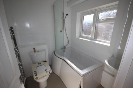 3 bedroom Terraced House to let in Wellington Street, Staffordshire, Burton upon Trent, DE14