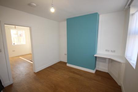 3 bedroom Terraced House to let in Wellington Street, Staffordshire, Burton upon Trent, DE14