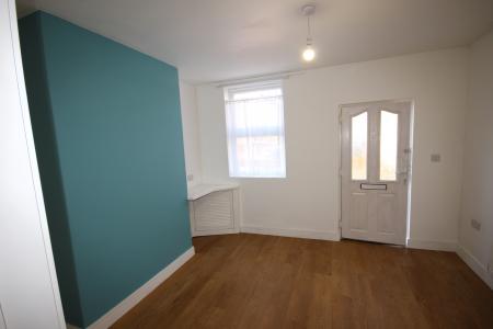 3 bedroom Terraced House to let in Wellington Street, Staffordshire, Burton upon Trent, DE14