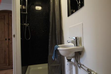 1 bedroom House share to let in Moorfurlong, Stretton, DE13