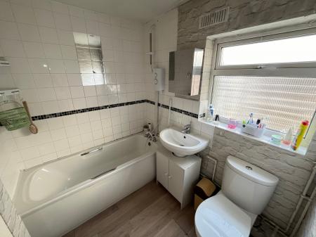 3 bedroom Terraced House to let in All Saints Road, Staffordshire, Burton upon Trent, DE14