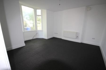 2 bedroom Flat to let in Shobnall Road, Staffordshire, Burton upon Trent, DE14