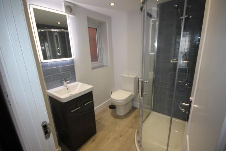 1 bedroom House share to let in Shobnall Street (Room 2), Staffordshire, Burton upon Trent, DE14