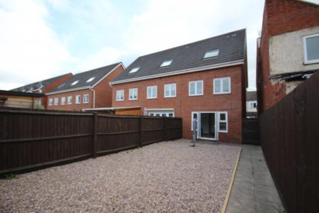 1 bedroom House share to let in Shobnall Street (Room 2), Staffordshire, Burton upon Trent, DE14