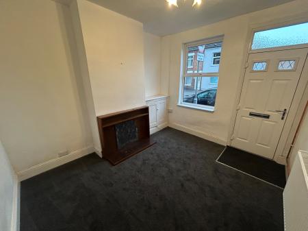 2 bedroom House to let in Branston Road, Burton upon Trent, DE14