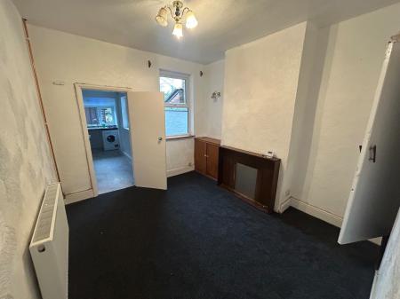 2 bedroom House to let in Branston Road, Burton upon Trent, DE14