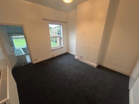 2 bedroom House to let in Branston Road, Burton upon Trent, DE14