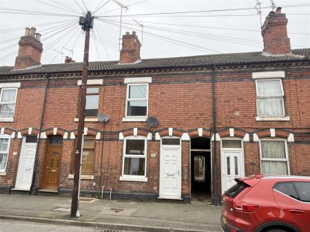 2 bedroom Terraced House for sale in Bearwood Hill Road, Burton-On-Trent