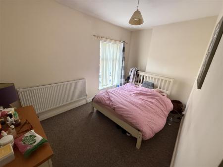 2 bedroom Terraced House for sale in Victoria Crescent, Burton-On-Trent