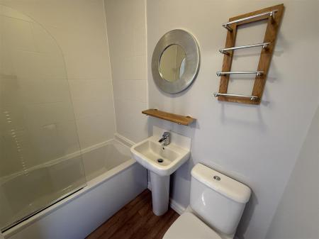 2 bedroom Town house for sale in Elmhurst, Egginton, Derby