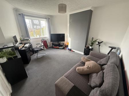 3 bedroom End of terrace house for sale in Burton Road, Midway, Swadlincote
