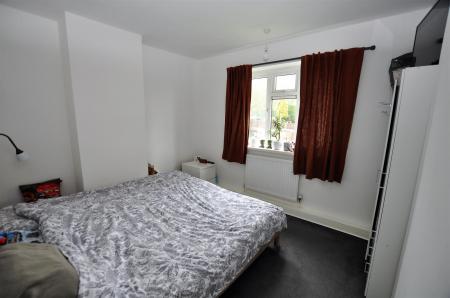 3 bedroom End of terrace house for sale in Burton Road, Midway, Swadlincote