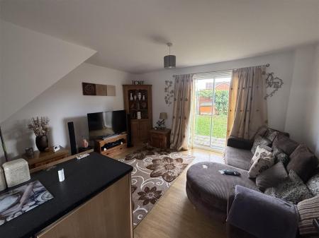 2 bedroom Town house for sale in Trusley Close, Burton-On-Trent