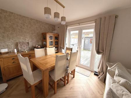 3 bedroom Terraced House for sale in Carver Road, Burton-On-Trent