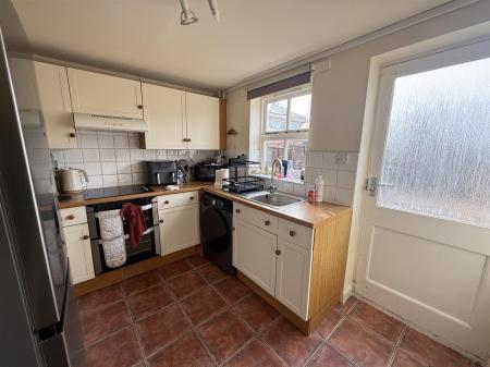 2 bedroom Semi-detached house for sale in Frederick Street, Woodville, Swadlincote