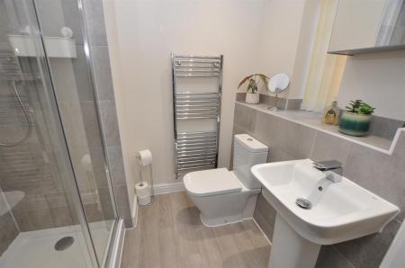 4 bedroom Detached house for sale in Fairfields, Branston, Burton-On-Trent