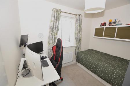 4 bedroom Detached house for sale in Fairfields, Branston, Burton-On-Trent