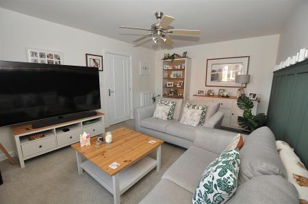 4 bedroom Detached house for sale in Fairfields, Branston, Burton-On-Trent