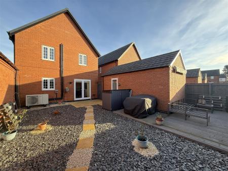 4 bedroom Detached house for sale in Fairfields, Branston, Burton-On-Trent