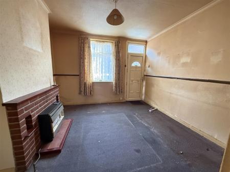 2 bedroom Terraced House for sale in Balfour Street, Burton-On-Trent
