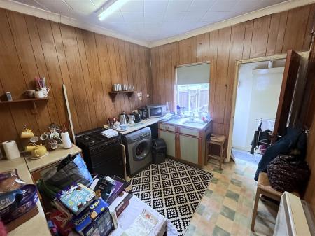 2 bedroom Terraced House for sale in Balfour Street, Burton-On-Trent