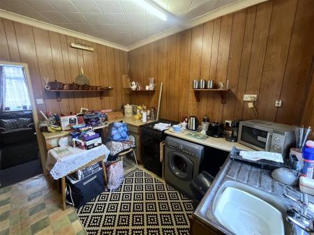 2 bedroom Terraced House for sale in Balfour Street, Burton-On-Trent