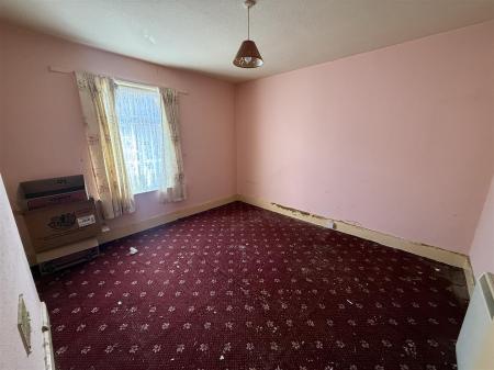 2 bedroom Terraced House for sale in Balfour Street, Burton-On-Trent