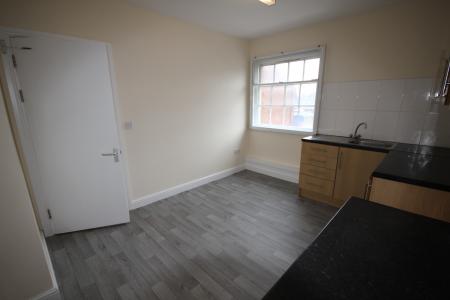 1 bedroom Flat to let in Chapel Ash, Wolverhampton, Wolverhampton, WV3