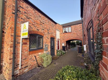2 bedroom Terraced House to let in Blossom Walk, Derbyshire, Hatton, DE65