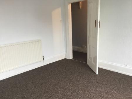 3 bedroom House to let in Wyggeston Street, Burton upon Trent, DE13