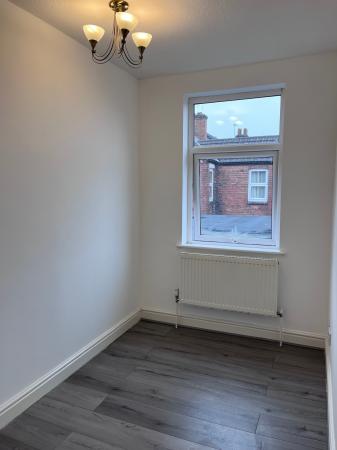 2 bedroom Apartment to let in Anglesey Road, Burton upon Trent, DE14