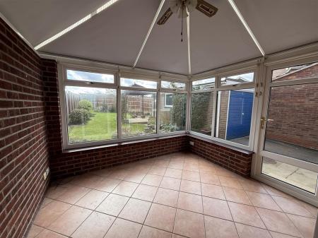 3 bedroom Detached house for sale in Ferrers Avenue, Tutbury, Burton-On-Trent