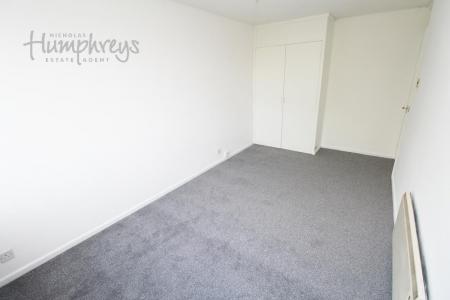2 bedroom Apartment for sale in Albany Court, Binswood Road, Halesowen