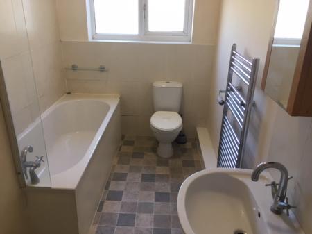 3 bedroom House to let in Eldon Street, Winshill, Burton upon Trent, DE15