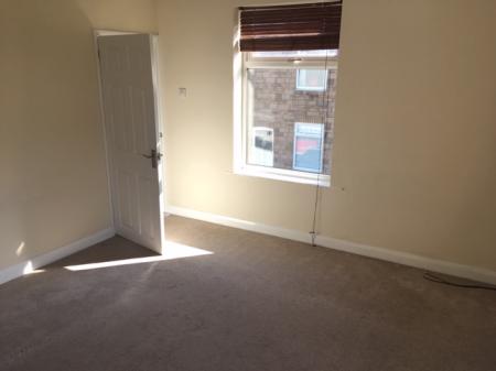 3 bedroom House to let in Eldon Street, Winshill, Burton upon Trent, DE15