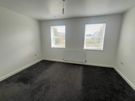 3 bedroom Town house to let in Shobnall Road, Staffordshire, Burton upon Trent, DE14