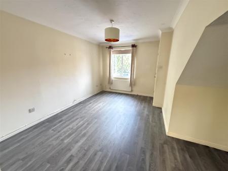 2 bedroom Town house for sale in Ratcliffe Avenue, Branston, Burton-On-Trent