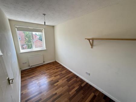 2 bedroom Town house for sale in Ratcliffe Avenue, Branston, Burton-On-Trent