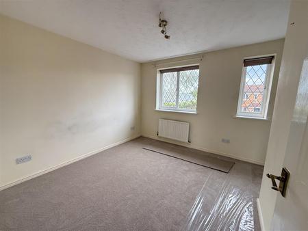 2 bedroom Town house for sale in Ratcliffe Avenue, Branston, Burton-On-Trent