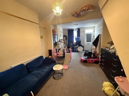 2 bedroom Terraced House for sale in Derby Street, Burton-On-Trent