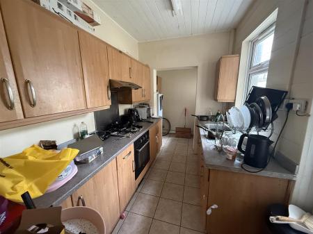 2 bedroom Terraced House for sale in Derby Street, Burton-On-Trent