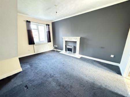 2 bedroom End of terrace house for sale in Barley Close, Burton-On-Trent